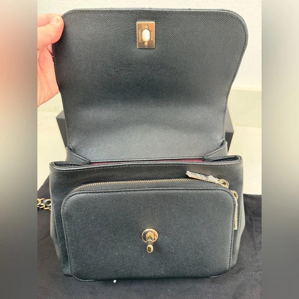 Chanel Black Caviar Leather Business Affinity in Medium